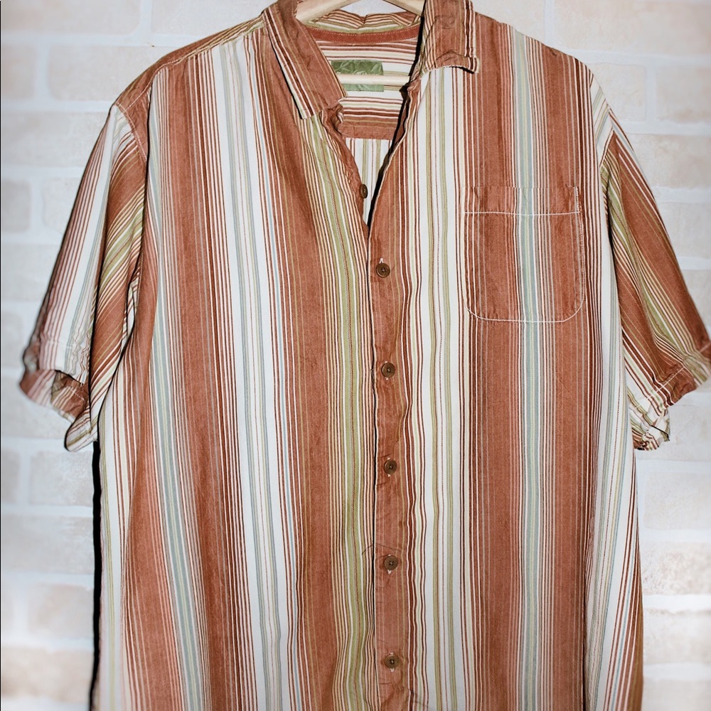 Gently Used Tommy Bahama Silk Shirt